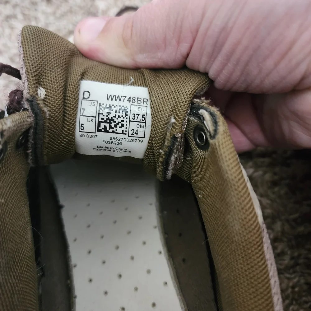 Womens New Balance Athletic Shoes Size 7 - Picture 7 of 7